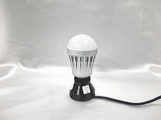 ＬＥＤ電球・電球交換ＬＥＤ電球８Ｗ・昼白色・写真４【ＬＥＤ電球・電球型ＬＥＤ電球】