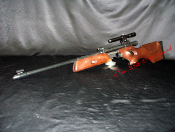 ライフルレンタル・狙撃銃レンタル：品番１－５－１【ライフルレンタル＆マシンガンレンタルなら新宿至近のＳＧレンタル！日本全国対応です！】